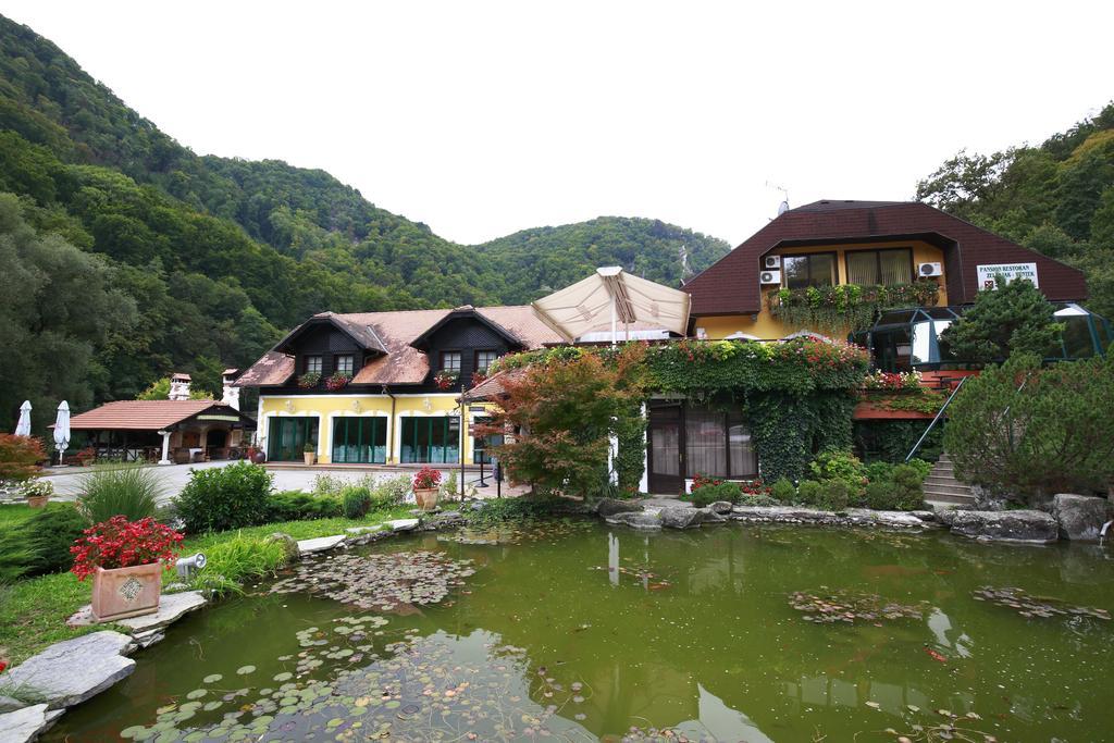 Guesthouse Villa Zelenjak Ventek Kumrovec Exteriér fotografie